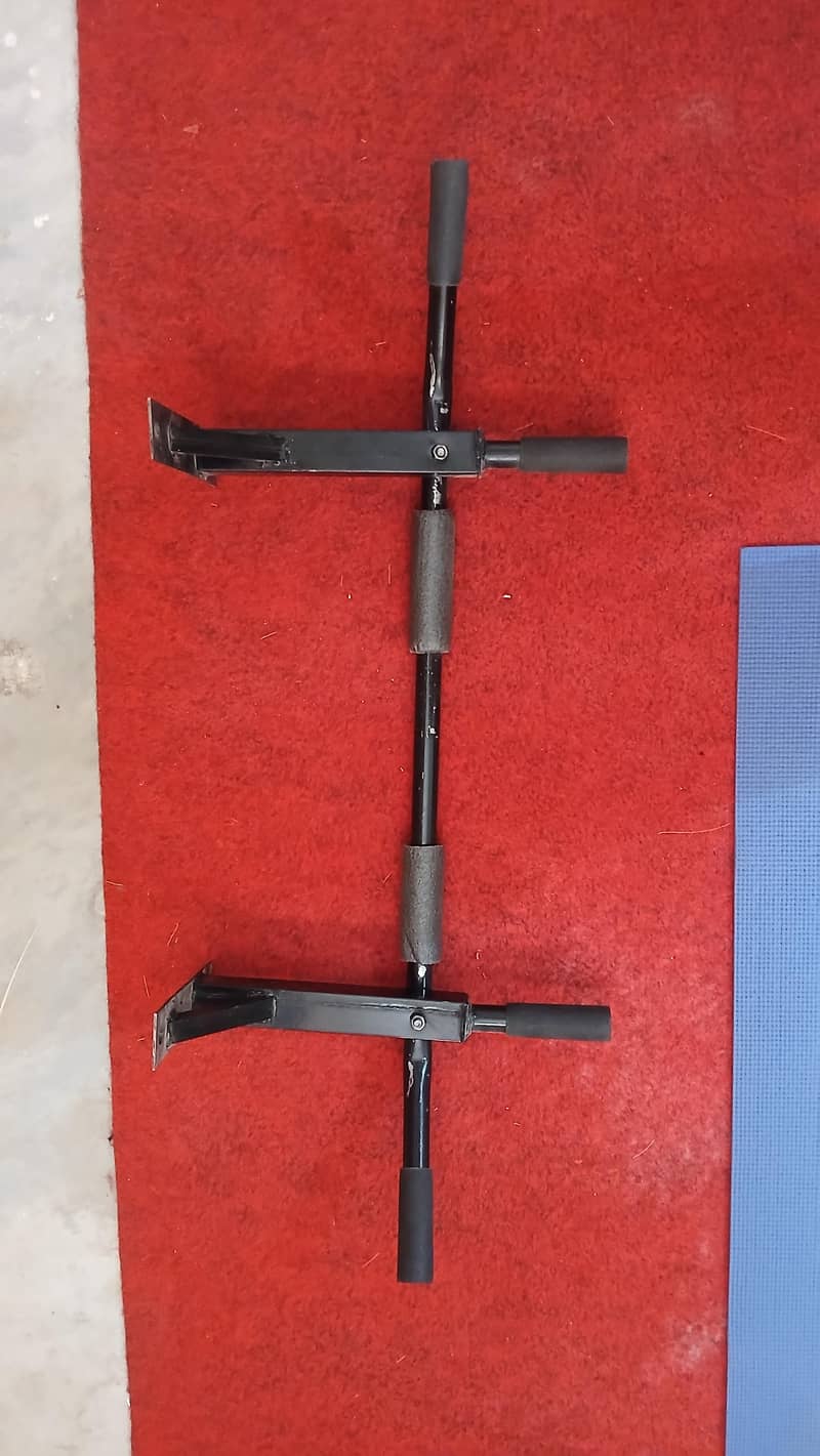 New pullup bar. 3