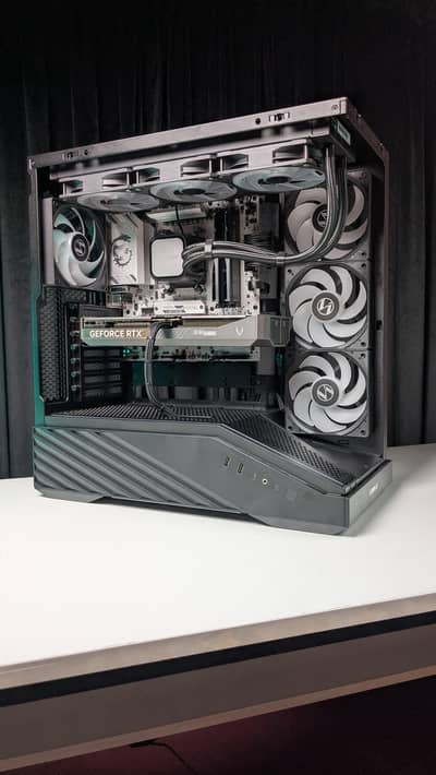 Gaming PC for Sale: Ryzen 7 7700 + RTX 5070 | Lahore