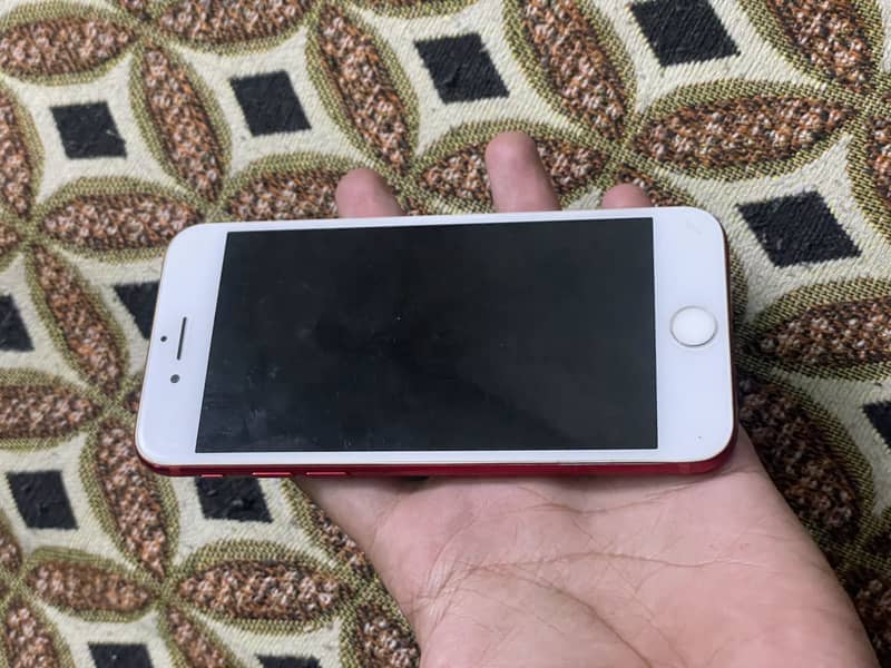 Apple iPhone 7 4