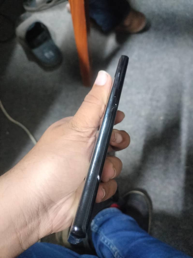 Samsung Mobile Note 8 3