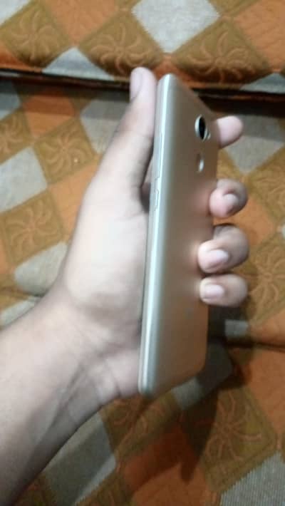 Huawei Y7 Prime