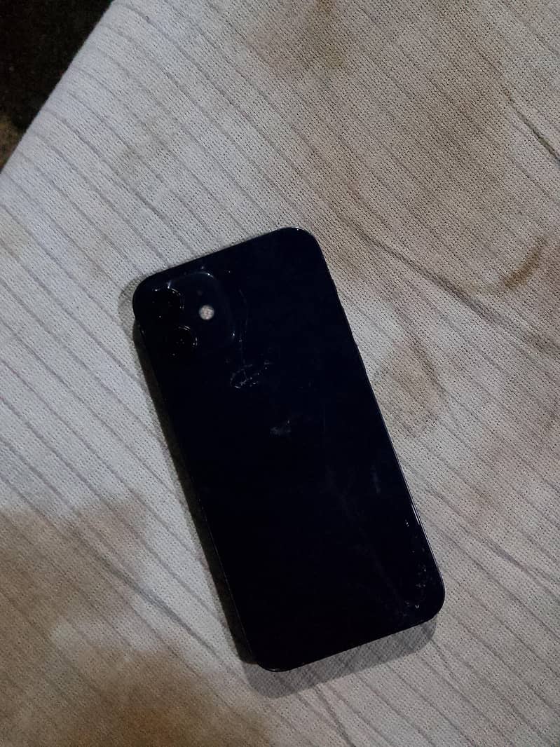 Apple iPhone 12 2