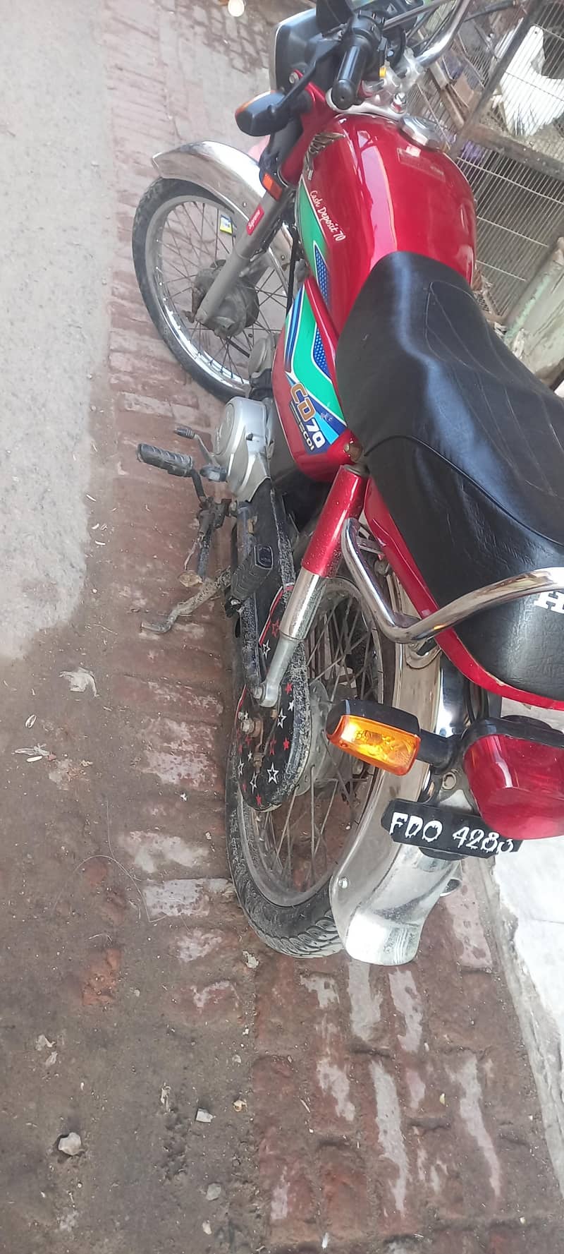 HONDA CD70 2017 MODEL 5