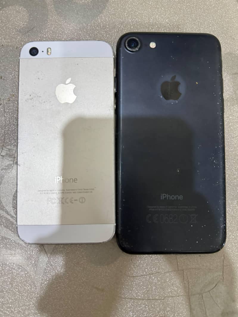 Apple iPhone 7 0