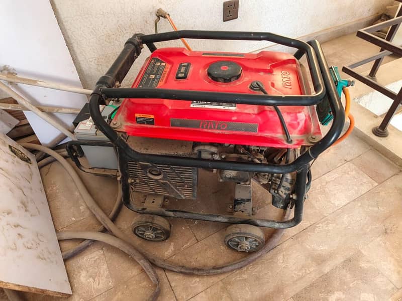 RATO Portable Petrol Generator – 220V – For Sale - Generators - 1120348880
