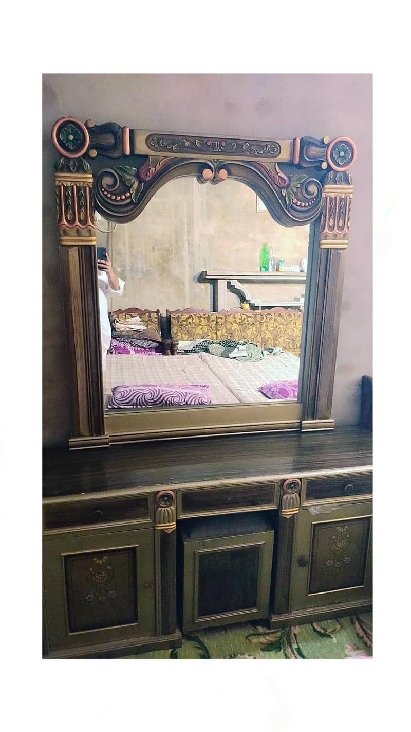 King size bed dressing 3