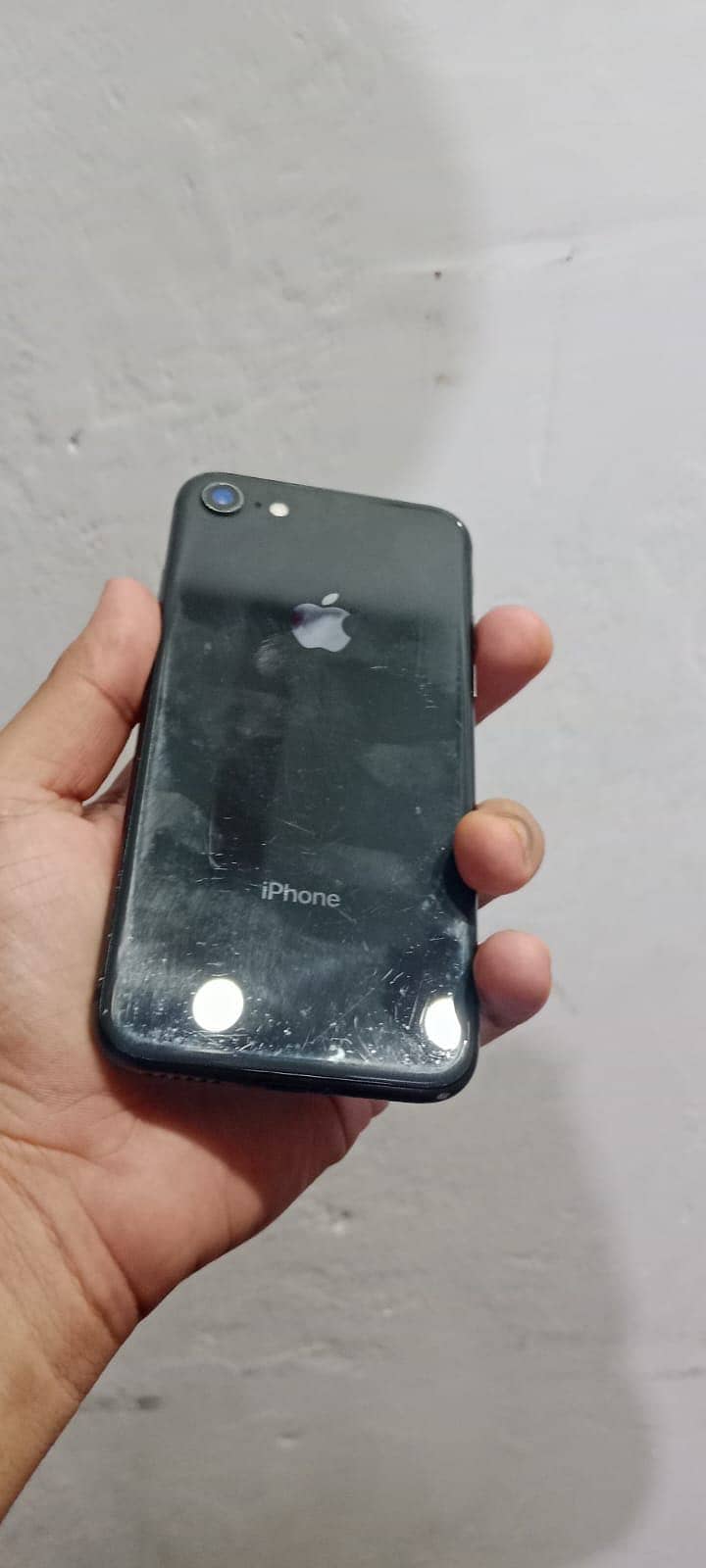 Apple iPhone 8 0
