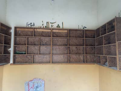 Wooden Wall Mounted Shelves / Storage Rack for Sale