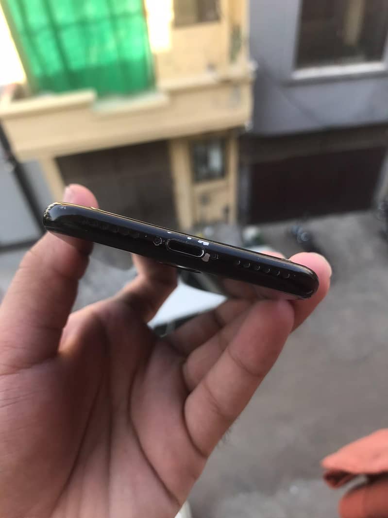 Apple iPhone 7 5