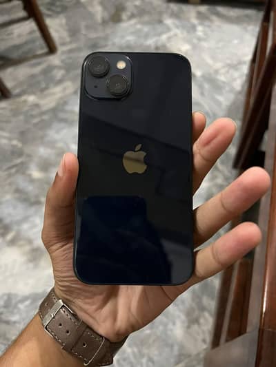 Apple iPhone 13 JV in apple warranty till 2027