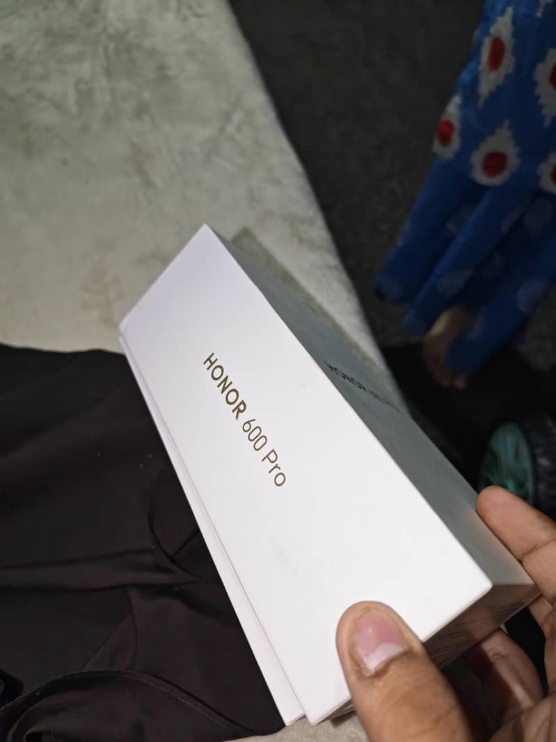 Honor 600pro 2