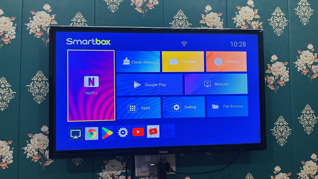 32 inch Haier LED 1