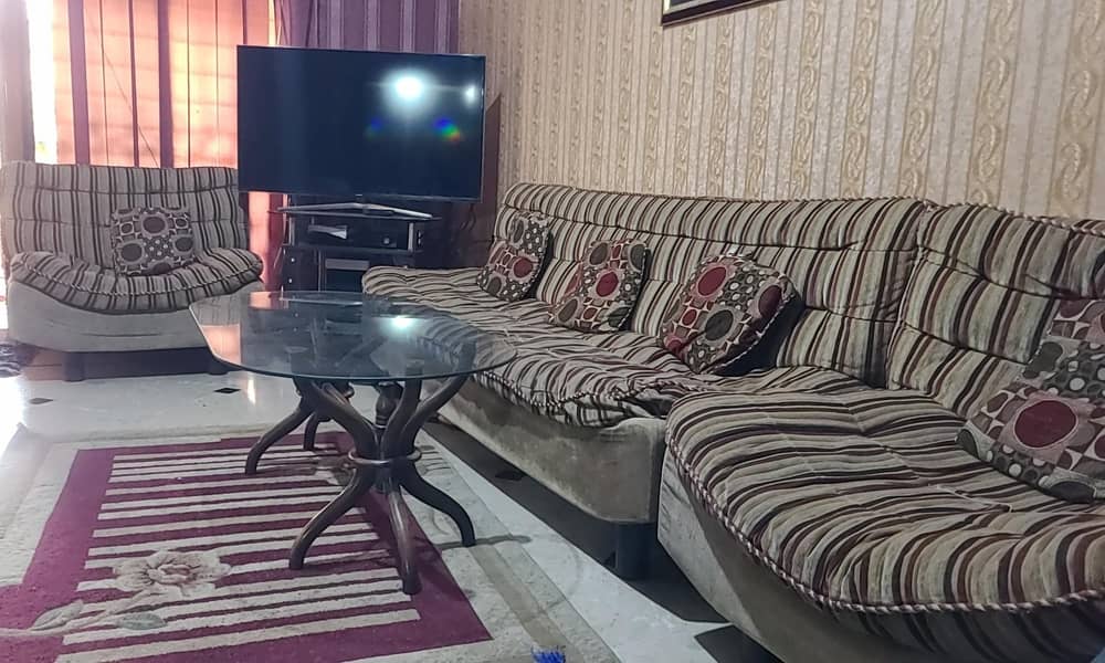 7 Seater Sofa Set. 4