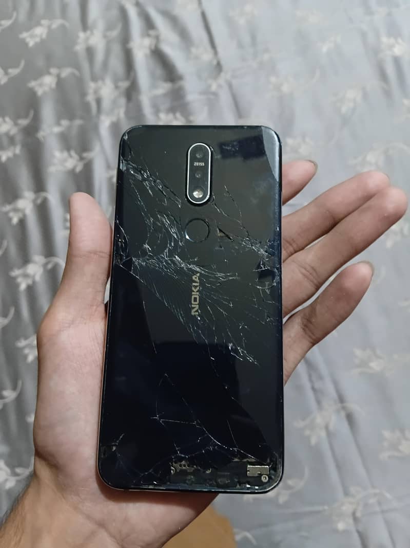 Nokia 6.1 plus 1