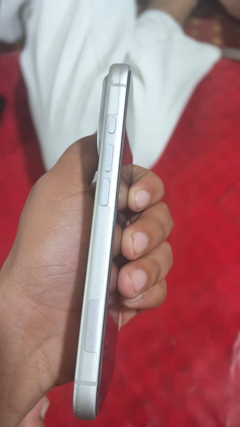Apple iPhone 17 Pro 2