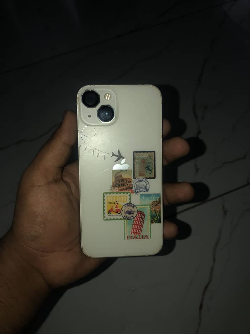 Apple iPhone 13 3