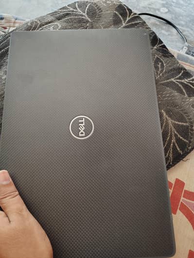 Dell latitude 7300 i7 8th generation