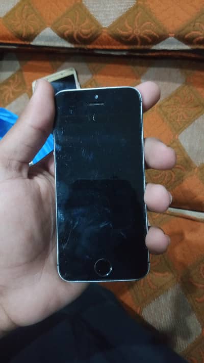 Apple iPhone 5s