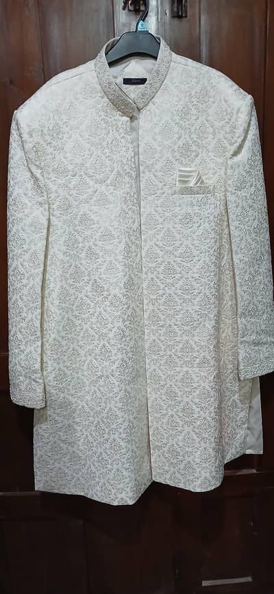 groom dress