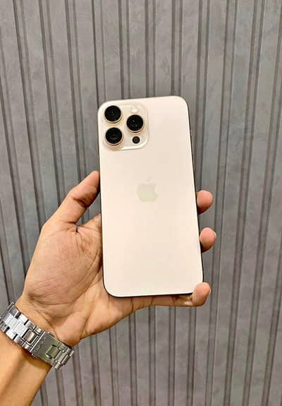 Apple iPhone 16 Pro Max
