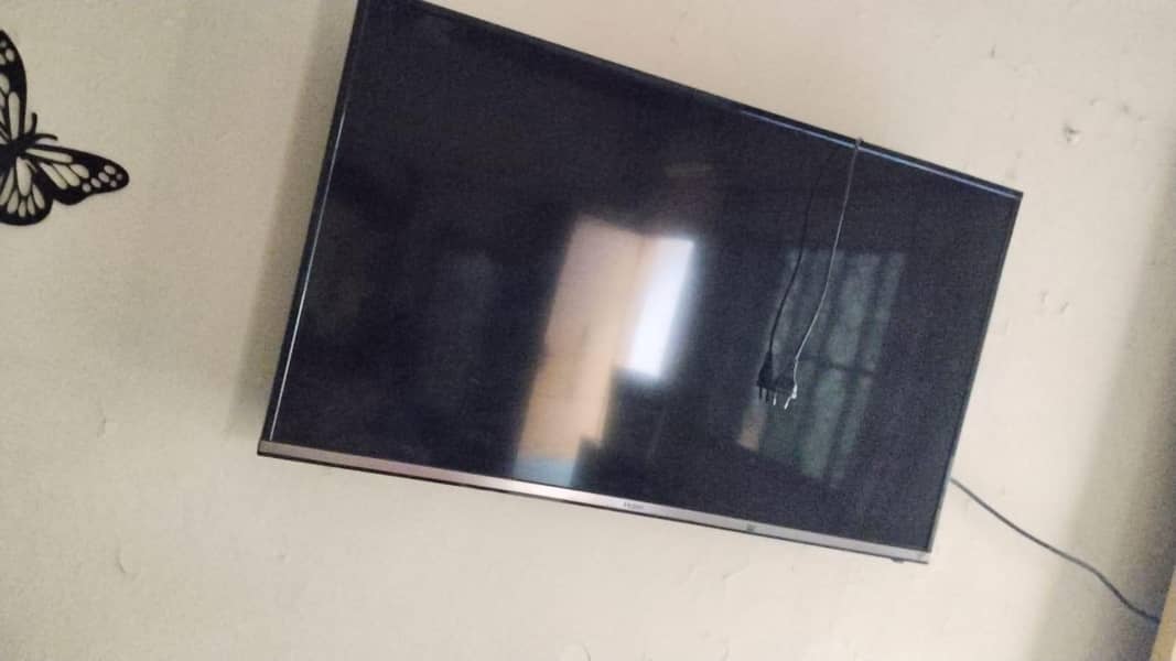 lED haier 0