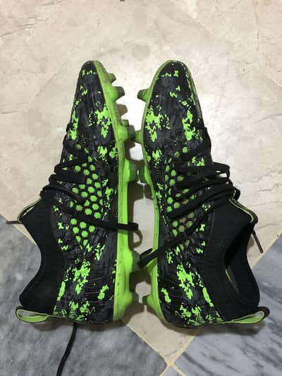 Football shoes / toes puma