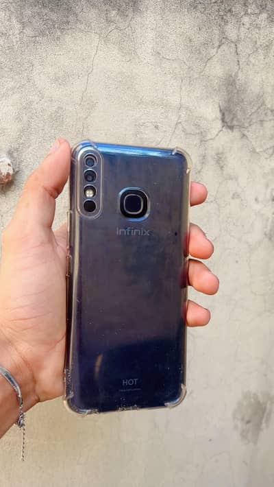 Infinix Hot 8 Lite