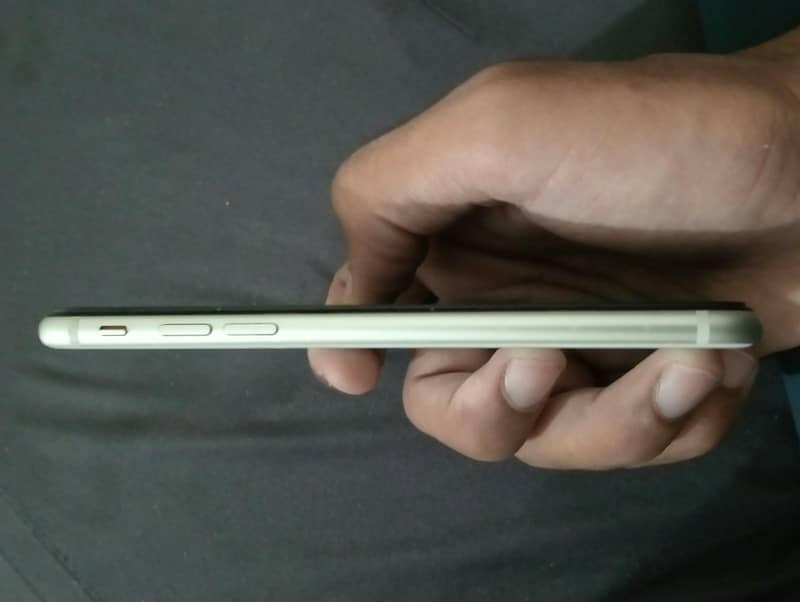 Apple iPhone SE 1