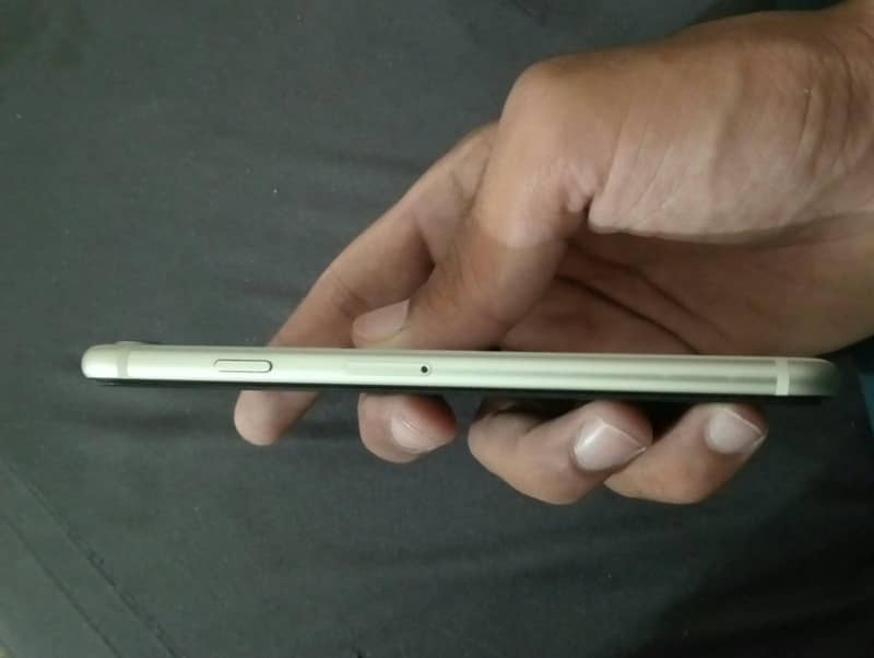 Apple iPhone SE 2