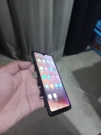 Samsung Mobile A20s