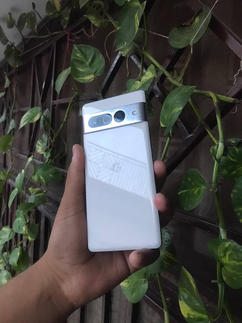 Google Pixel 7 Pro 0