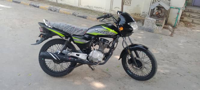 Honda deluxe 125 2006 model