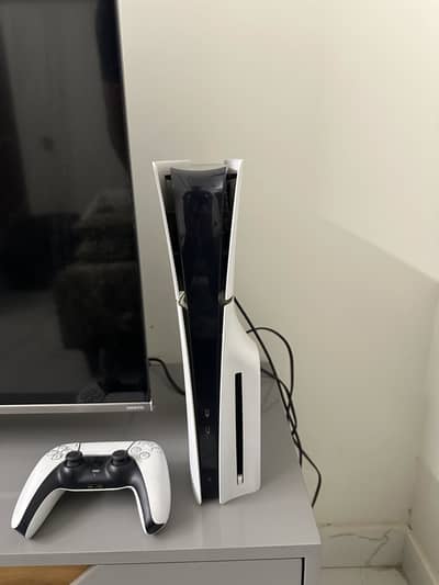 PS5 Bundle + TCL 55" QLED for Sale