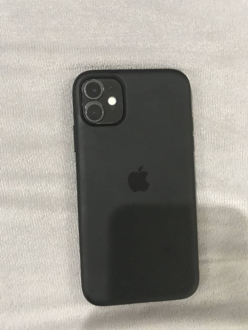 Apple iPhone 11 0