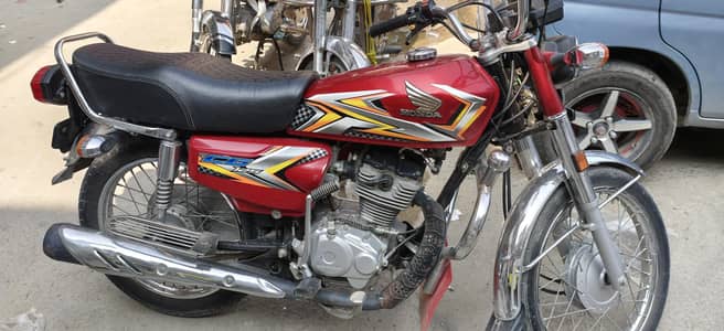 sale may hunda cg125 bike