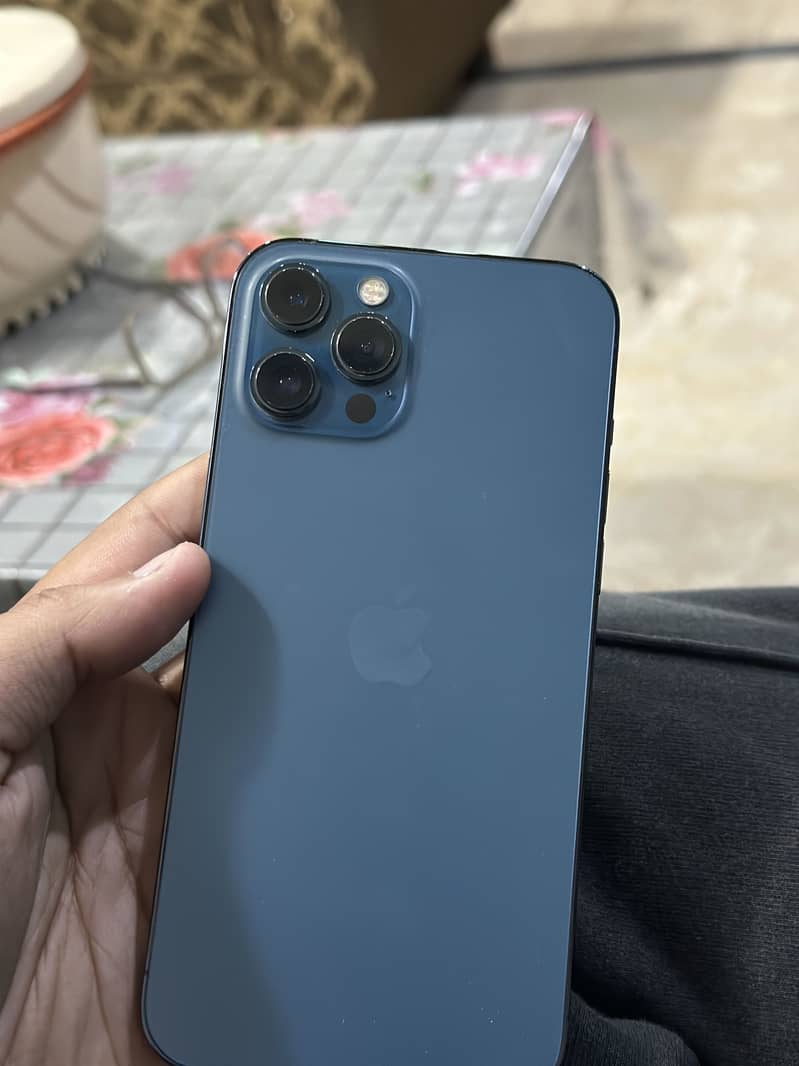 Apple iPhone 12 Pro Max 0