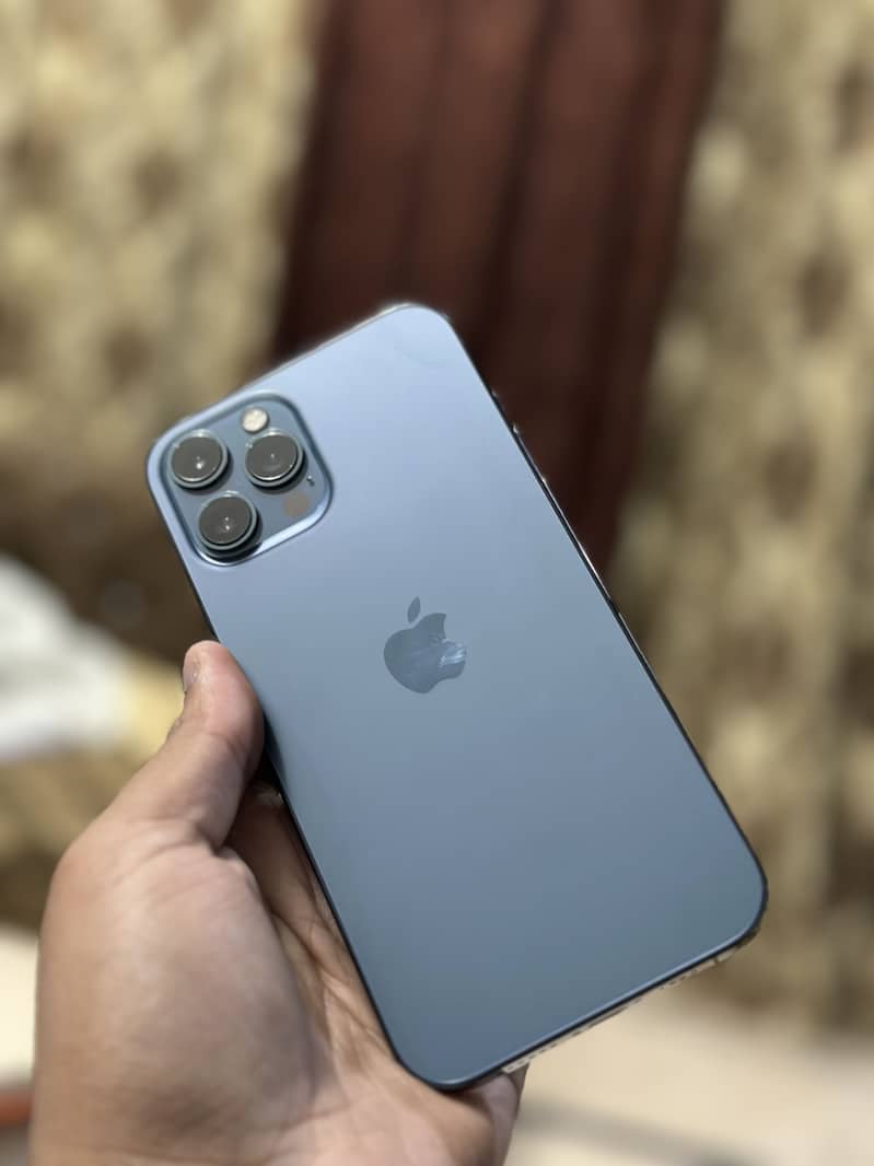 Apple iPhone 12 Pro Max 1