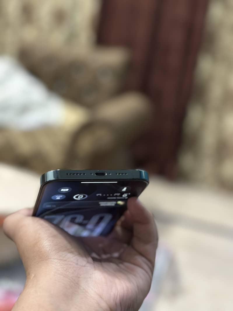 Apple iPhone 12 Pro Max 7