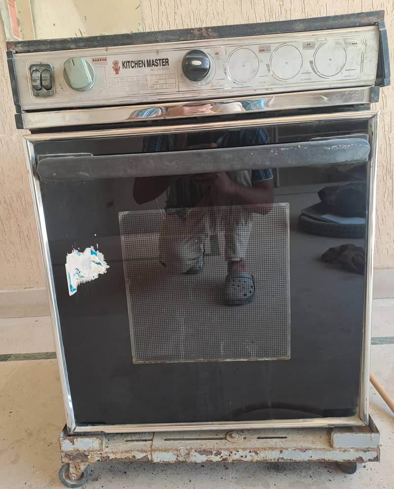 Kitchen Master Oven - Working Condition 0