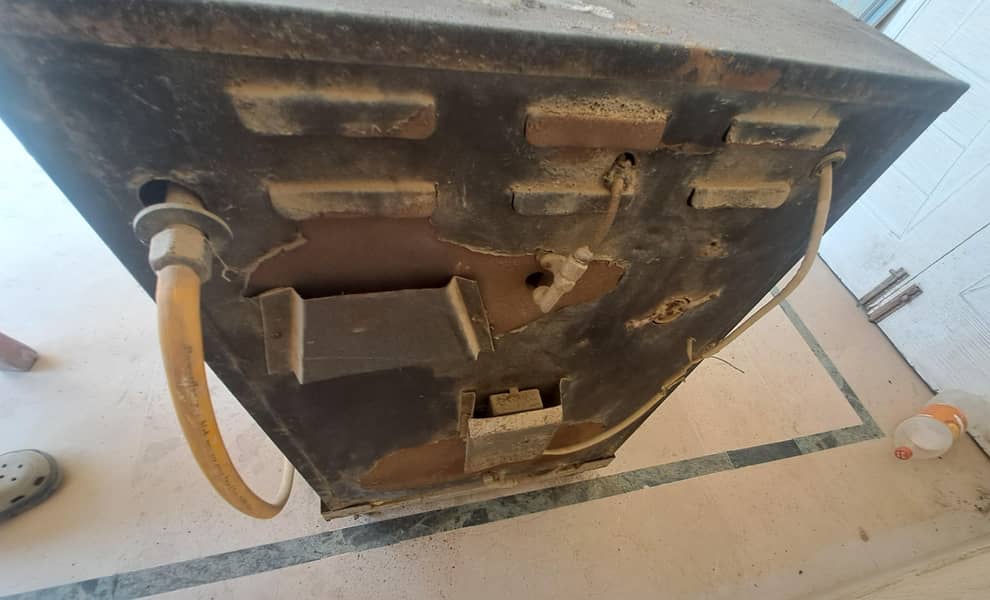 Kitchen Master Oven - Working Condition 3