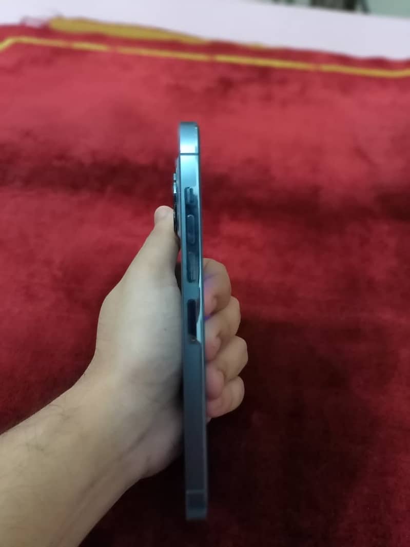 Iphone 13 pro max 6