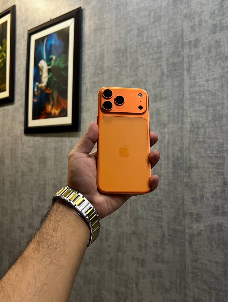 Apple iPhone 17 Pro Max 0