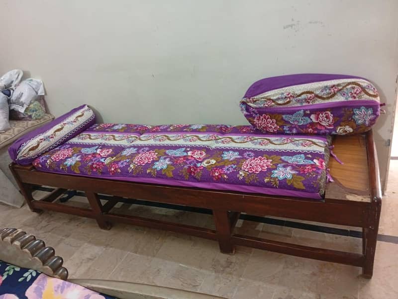 Sofa and other things 2