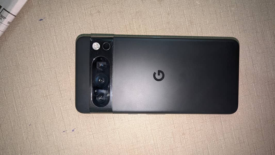 Google Pixel 8 Pro 7