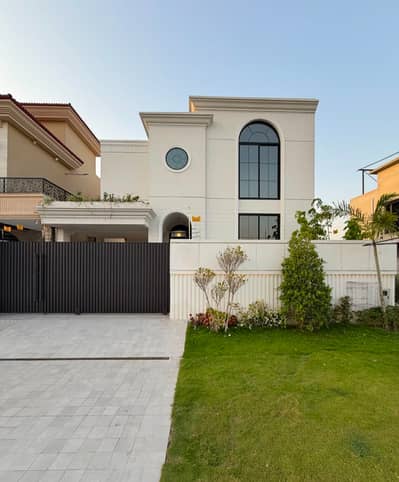 1 Kanal Luxury House Available For Rent