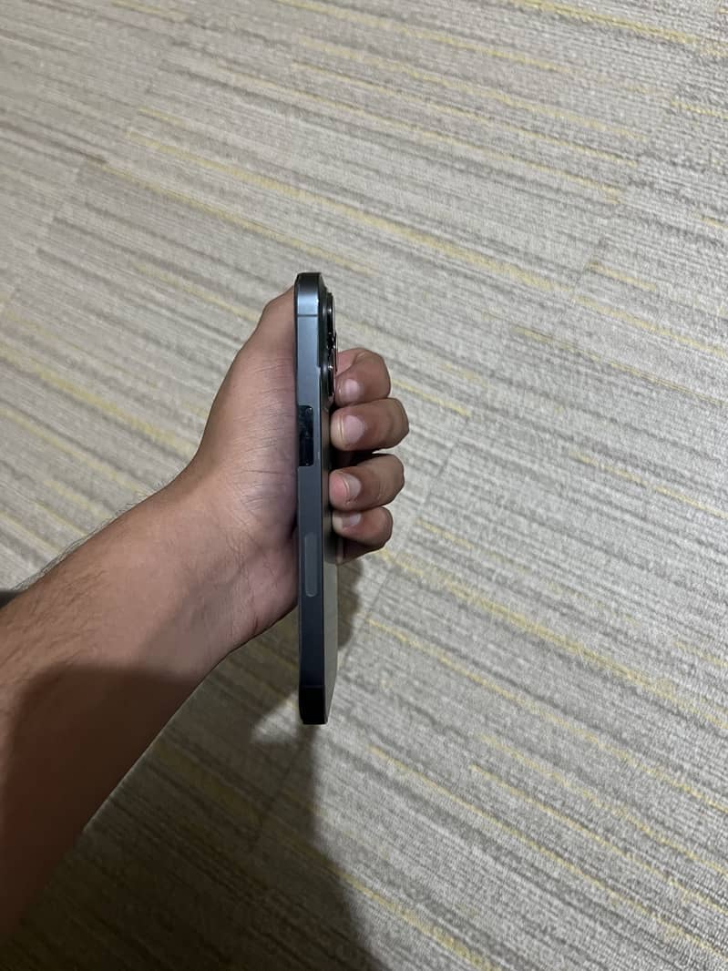 Apple iPhone 13 Pro jv 6