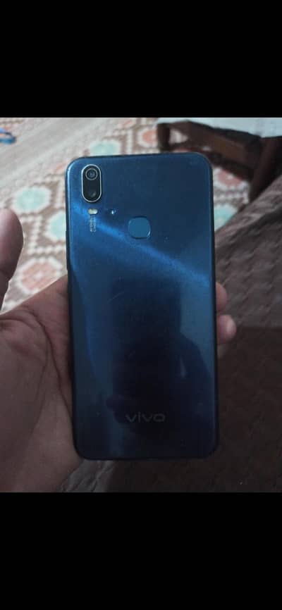 vivo y11