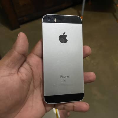 Apple iPhone SE 2016