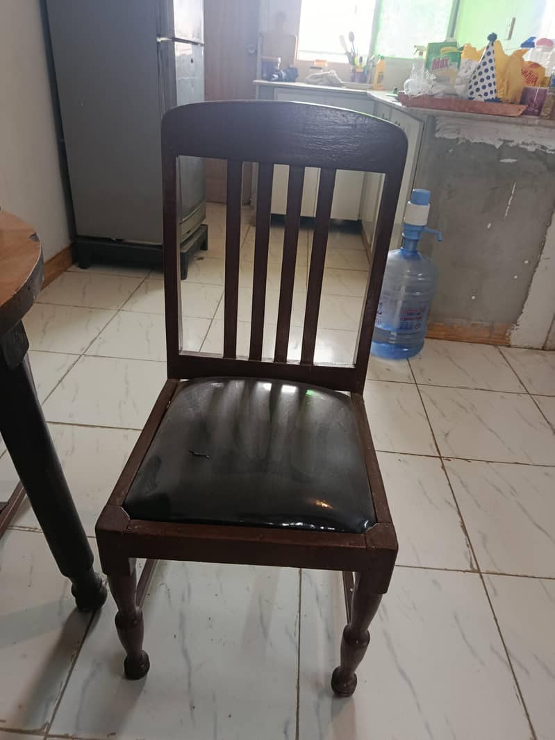 Dining Table with 4 Chairs 2