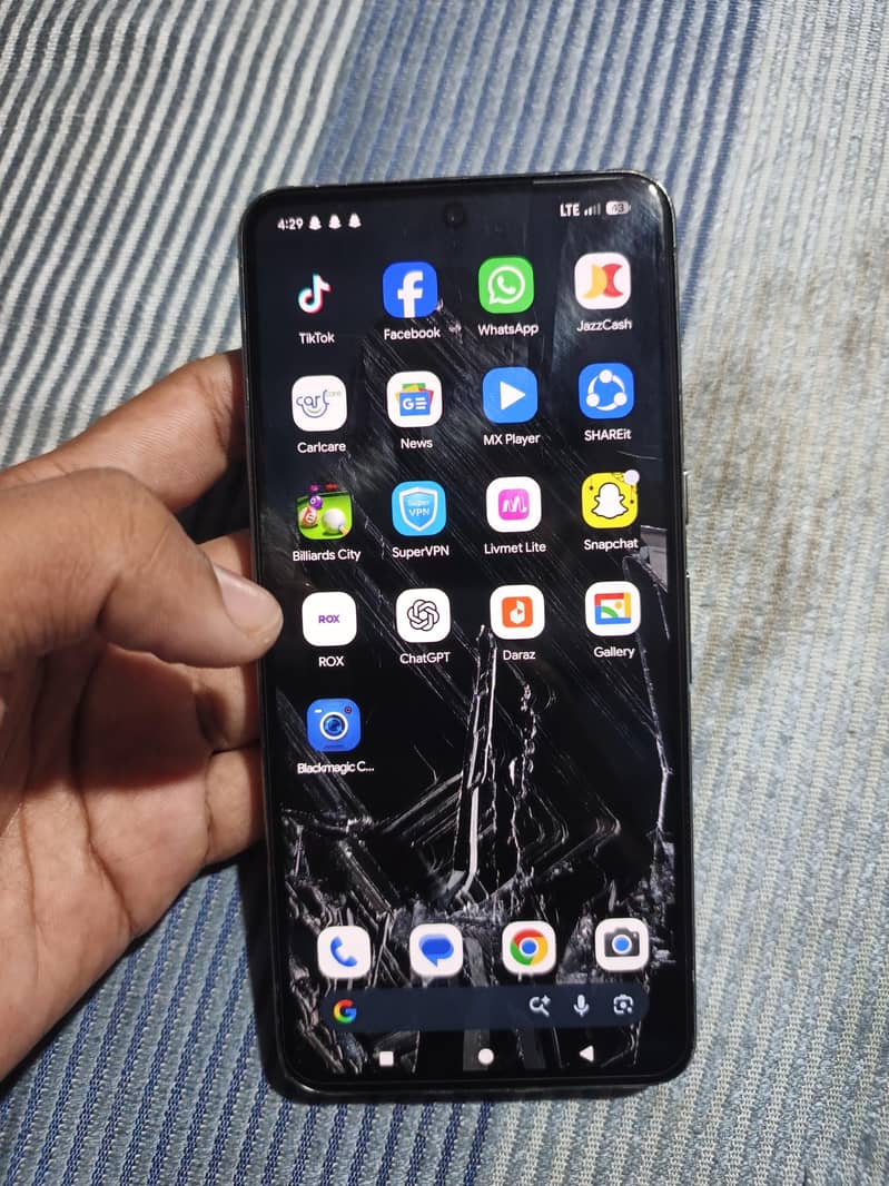 Google Pixel 8 Pro 7